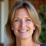Lisa R., 45, looking healthy and confident.